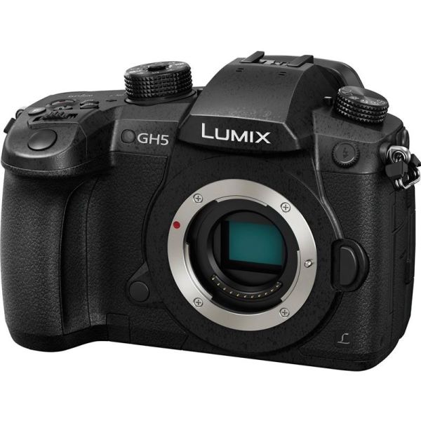 Цифр. фотокамера Panasonic GH5M2 Body